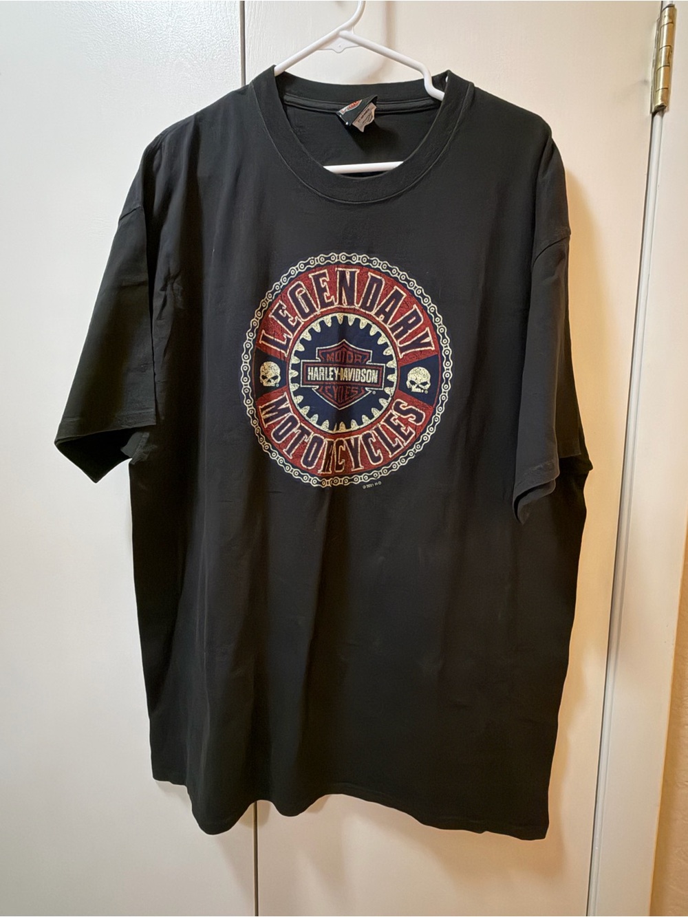 Harley-Davidson Black Tee with Red and Gold 'Legendary Motorcycles' Emblem
